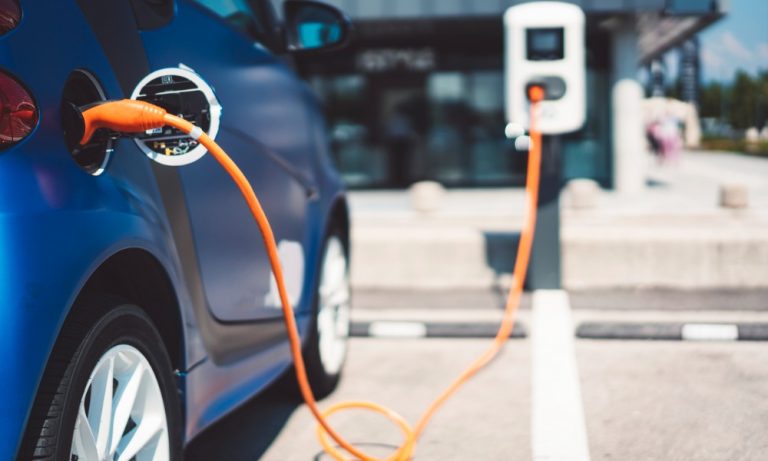 How Tire Pressure Affects the Efficiency of Your Electric Vehicle in Seattle