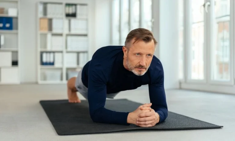 Can Wearable Devices in Alamo Help Improve Posture?