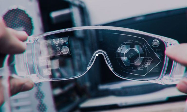 Are Augmented Reality Dashboards Safe or Distracting in San Jose?